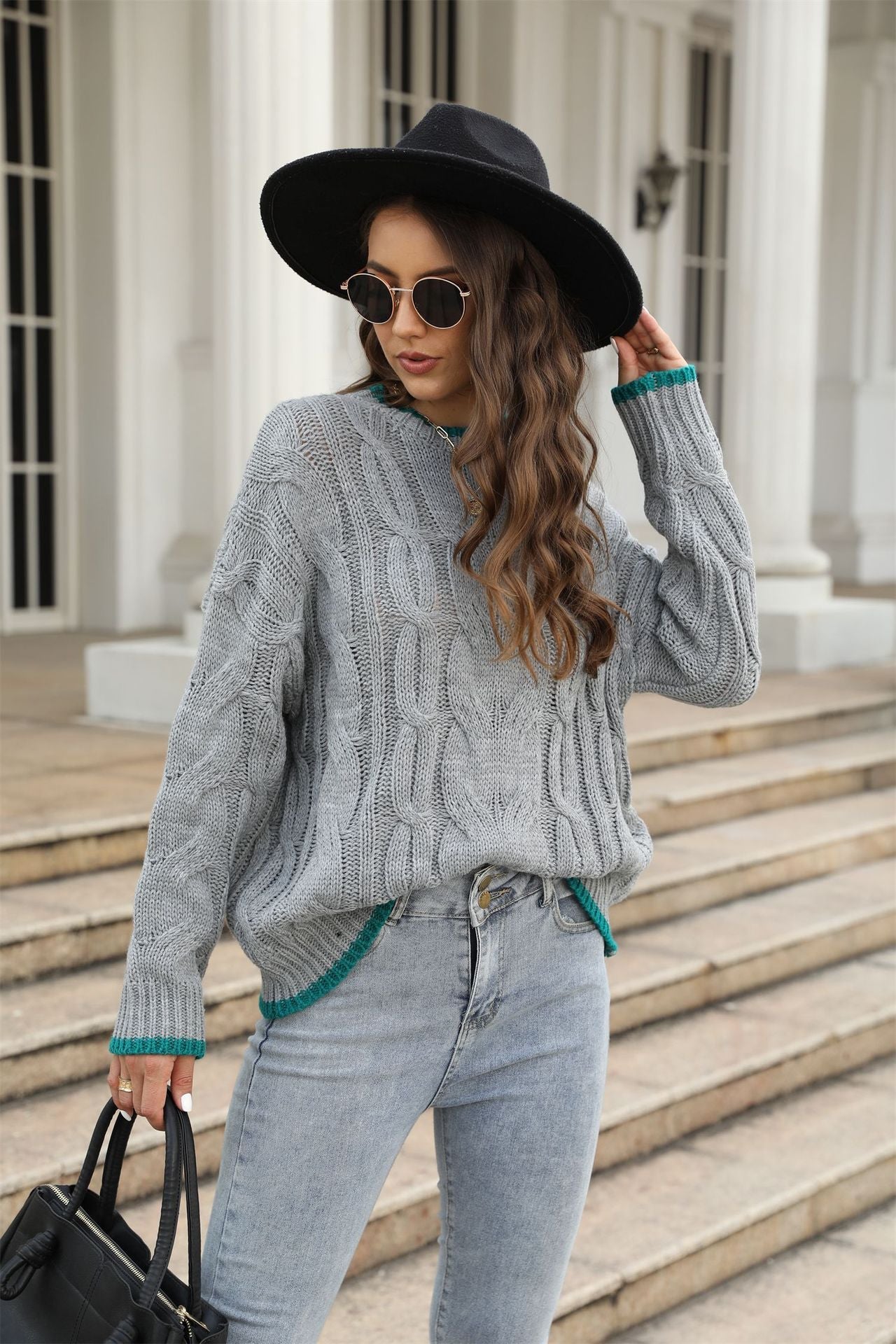 Damen Grobstrickpullover Zopfmuster Akzenten Eveloria