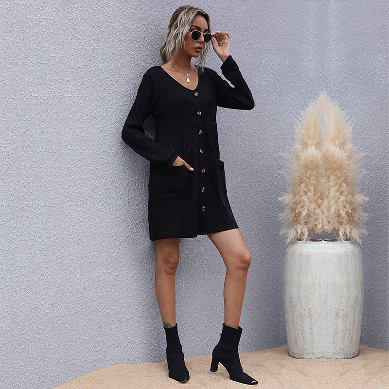 Damen Strickkleid mit Knöpfen und Taschen Eveloria