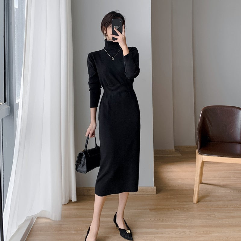Damen Strickkleid Figurbetont Hochkragen Elegantes Design Eveloria