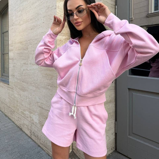 Damen Jogginganzug mit Hoodie und lockeren Shorts - Eveloria