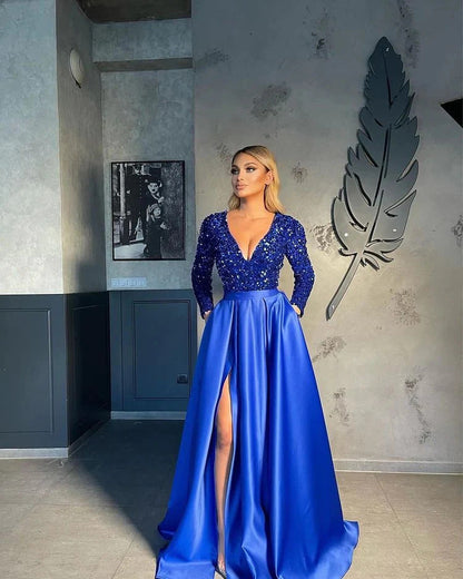 Damen Abendkleid mit Pailletten und hohem Schlitz