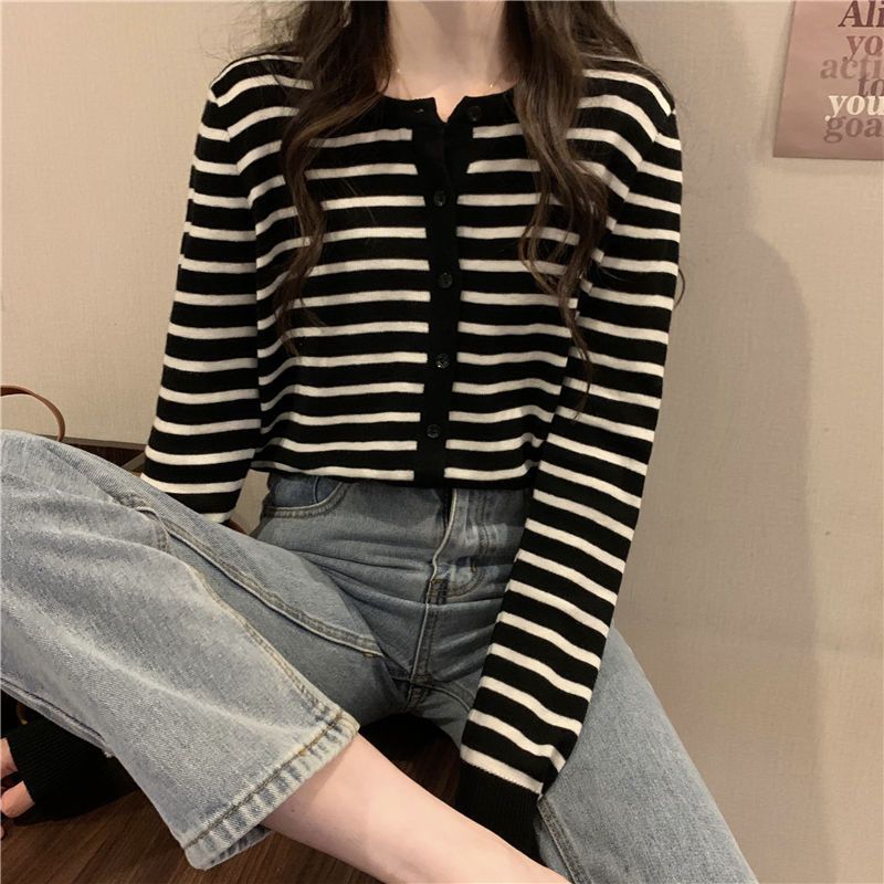 Damen Strickpullover Langärmlig Knopfverschluss Eveloria