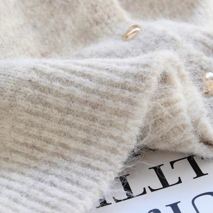 Damen Strickjacke Kuschelig Herzknöpfe