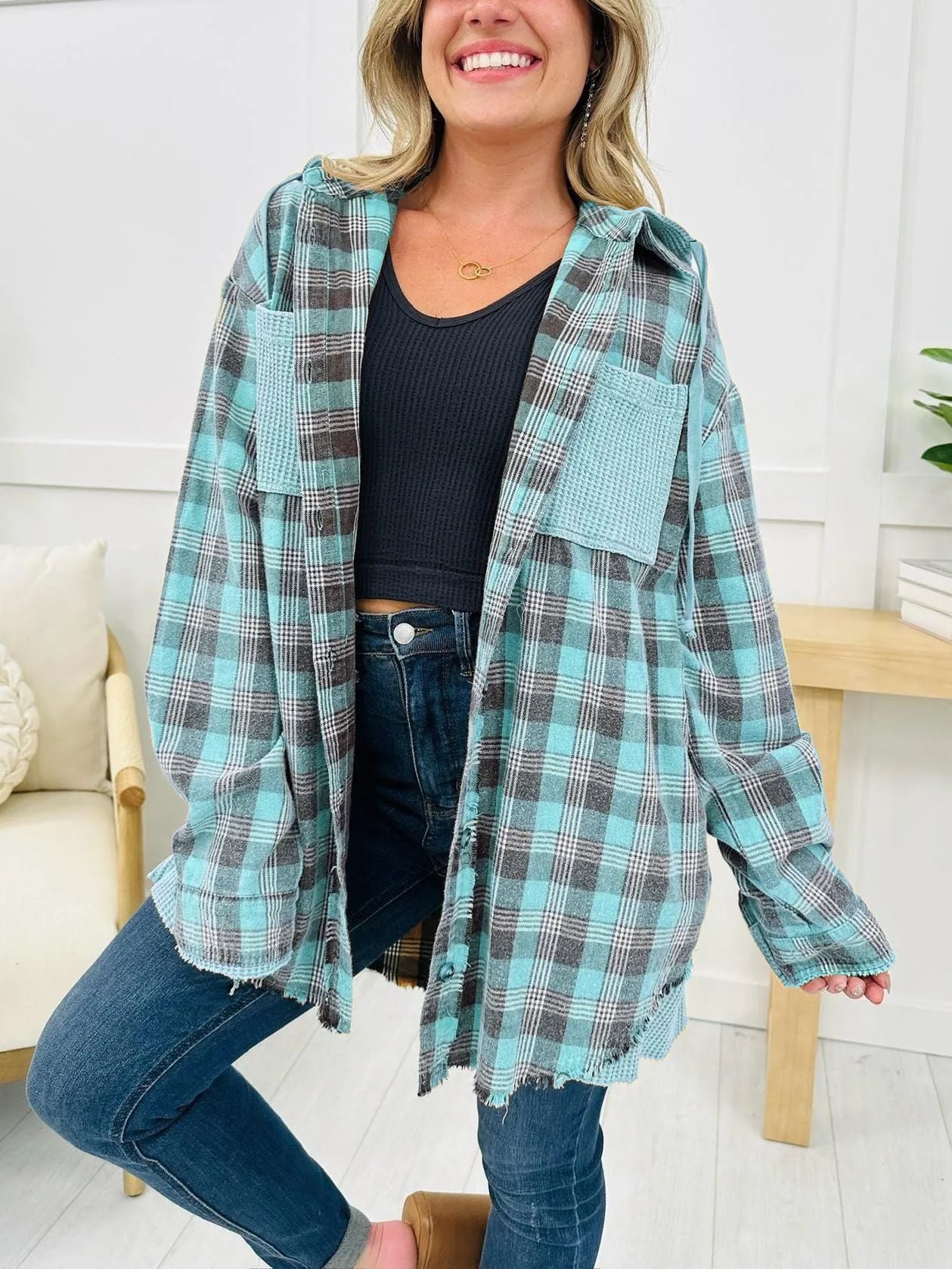 Damen Karo-Hemdjacke Oversized mit Fransen Details Braun