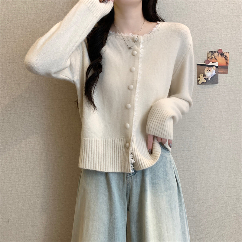 Damen Strickjacke Feine Knöpfe Spitzenkante Beige