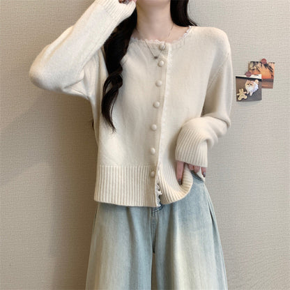 Damen Strickjacke Feine Knöpfe Spitzenkante Beige