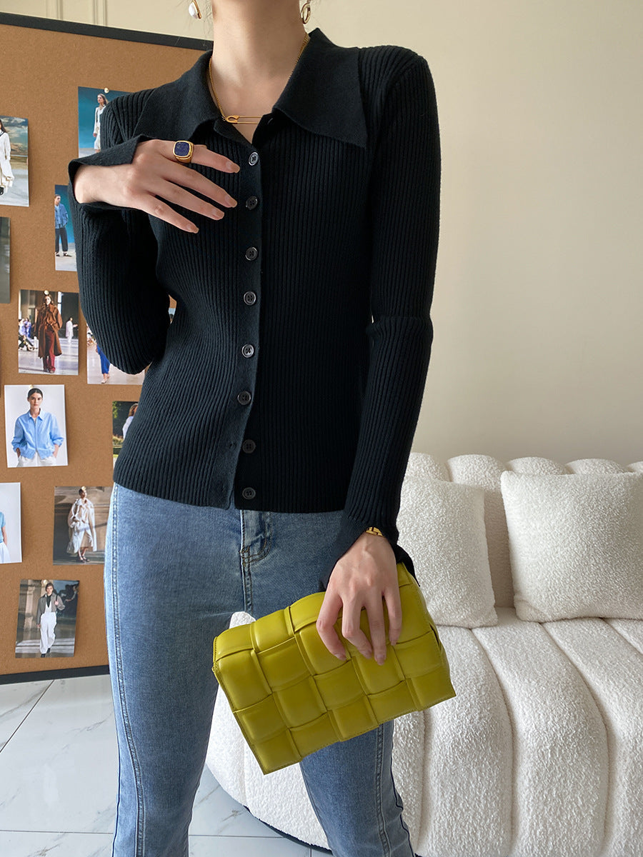 Damen Strickoberteil Großkragen Elegantes Design Eveloria