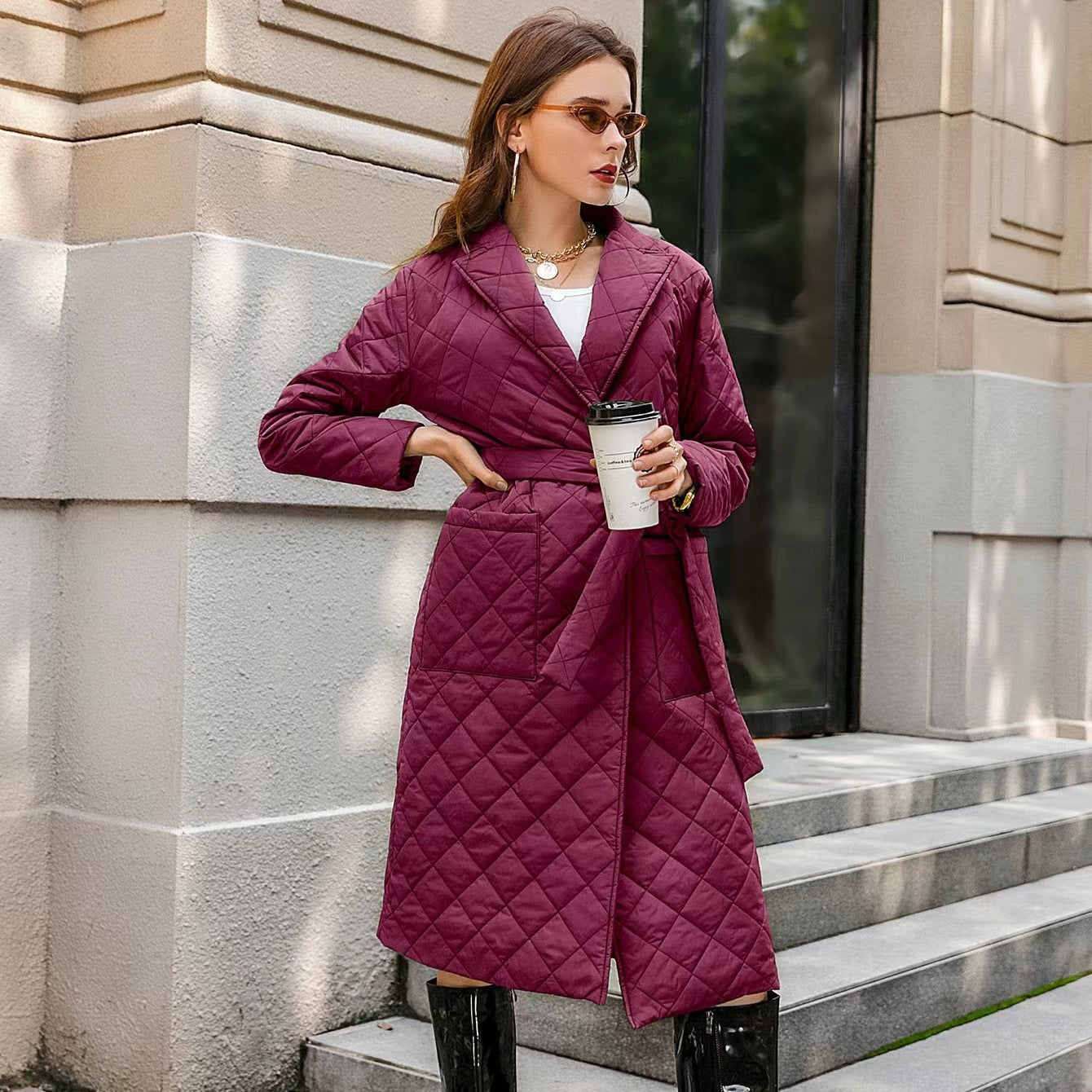 Damen Wintermantel Gesteppt Elegant Gürtel Eveloria
