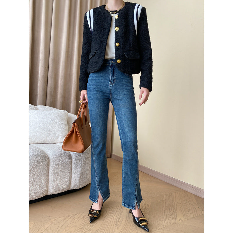 Damen Bouclé-Jacke mit goldenen Knöpfen und Streifen