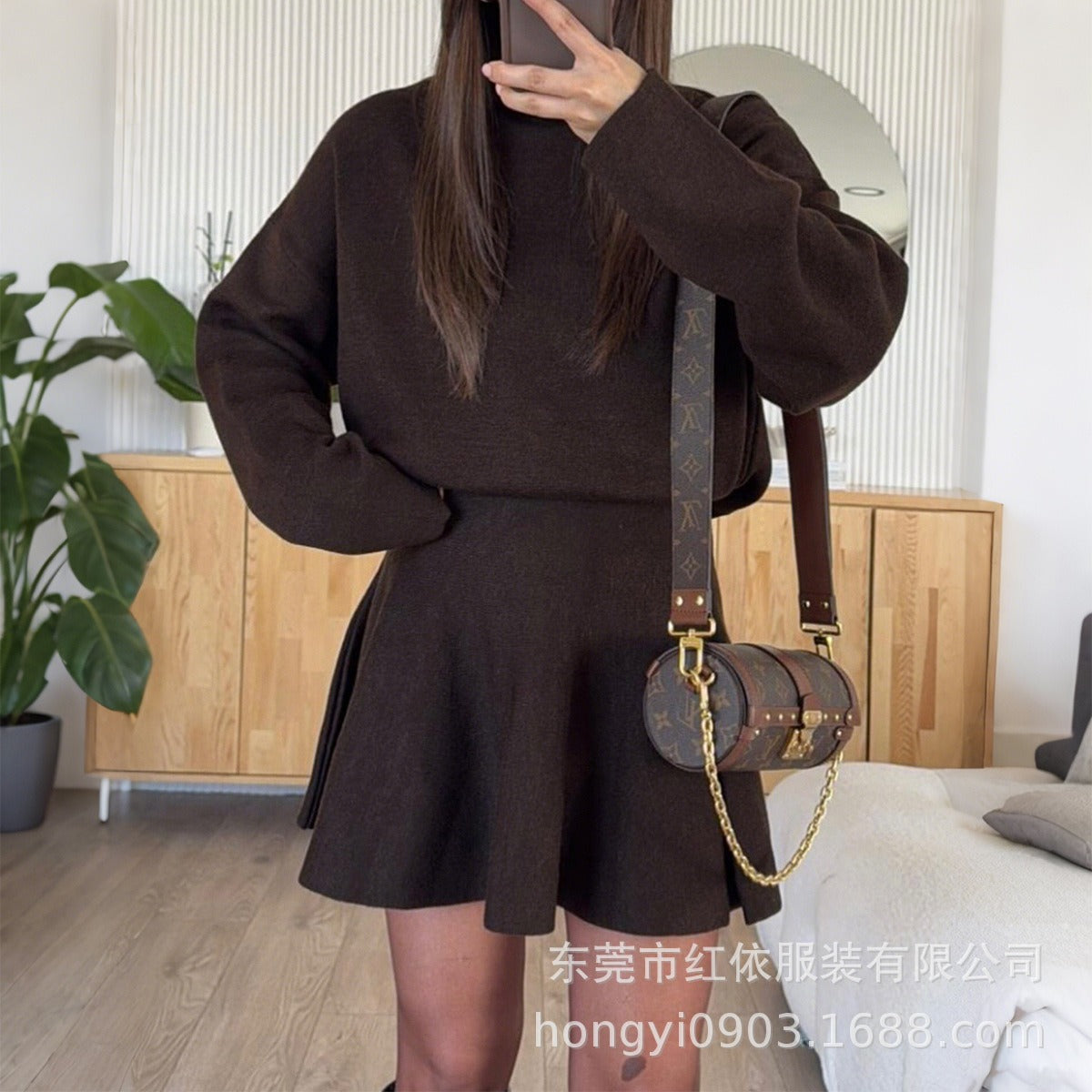 Damen Sweatshirt-Kleid mit langen Ärmeln Eveloria