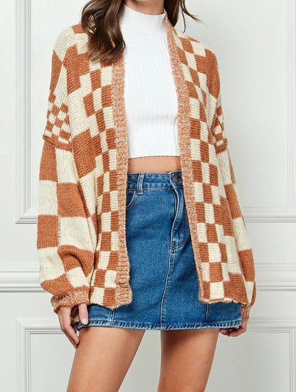 Damen Strickjacke Karomuster Weite Ärmel Beige Eveloria