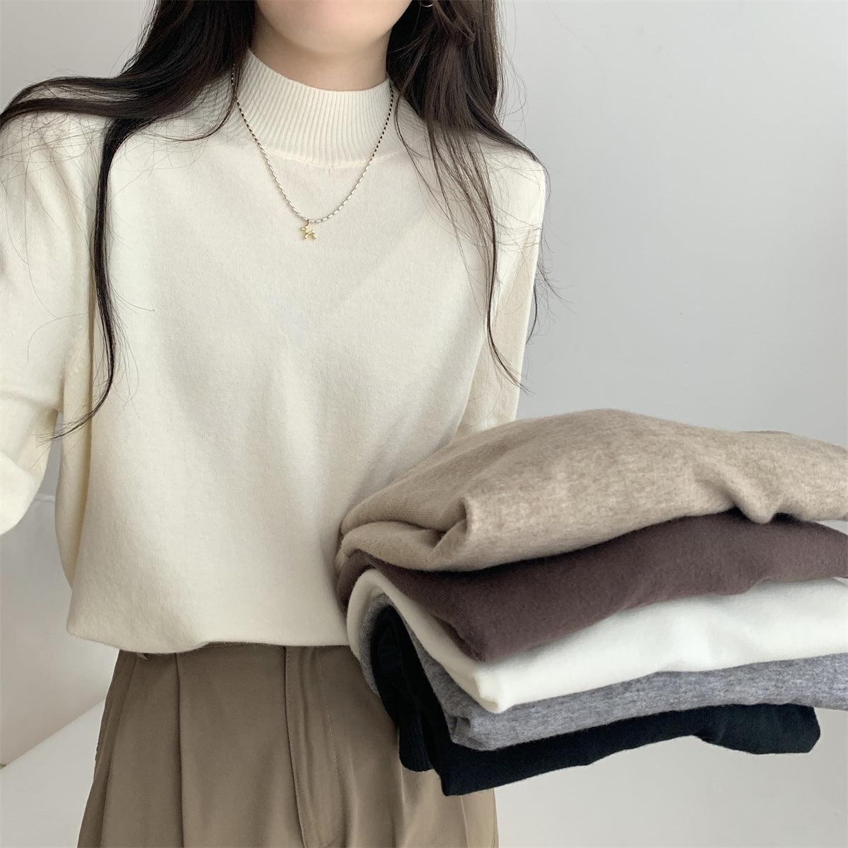 Damen Rollkragenpullover aus Strickmaterial Eveloria