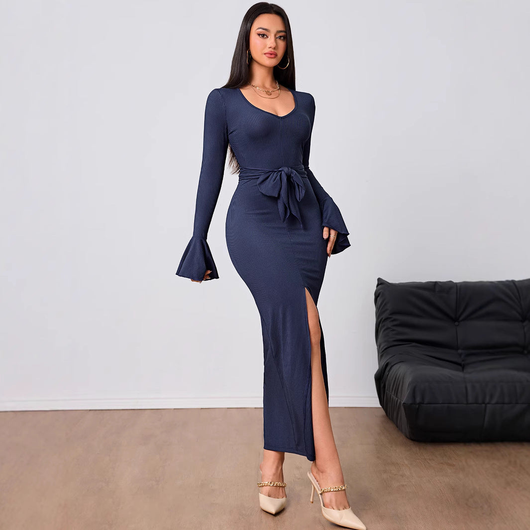 Damenkleid V-Ausschnitt Ausgestellte Ärmel Eveloria