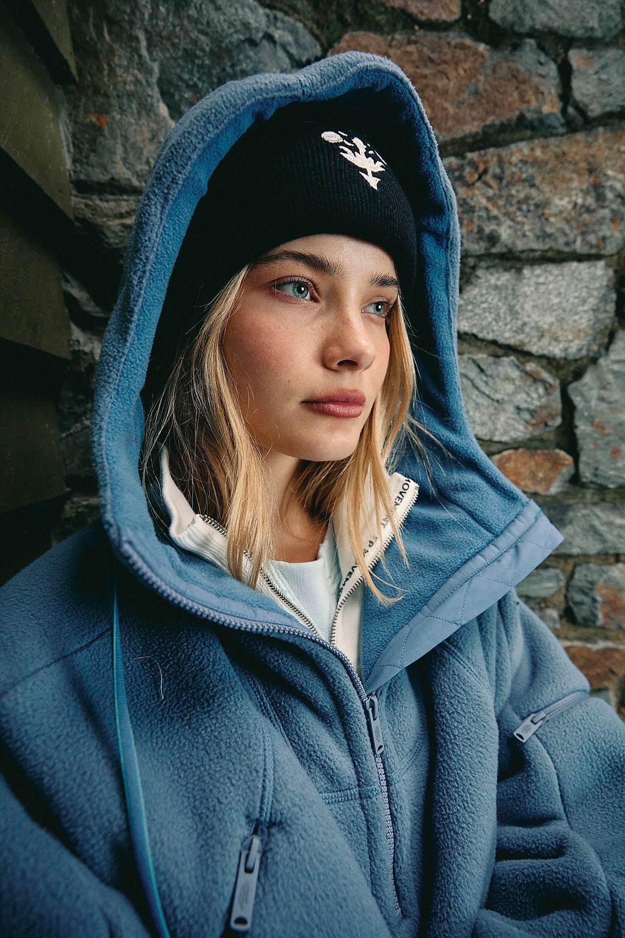 Damen Fleecejacke mit Kapuzen und Taschen Eveloria