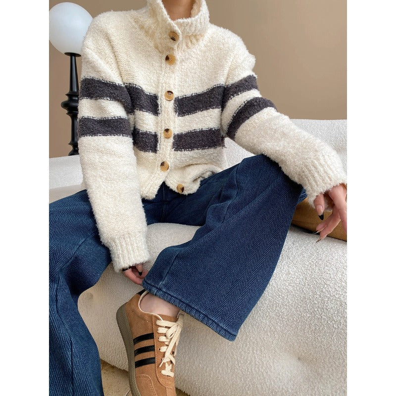 Damen Strickmantel Kuschelig Hochkragen Dekorative Knöpfe Beige