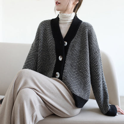 Damen Strickjacke Chevron-Muster Elegante Knöpfe Beige
