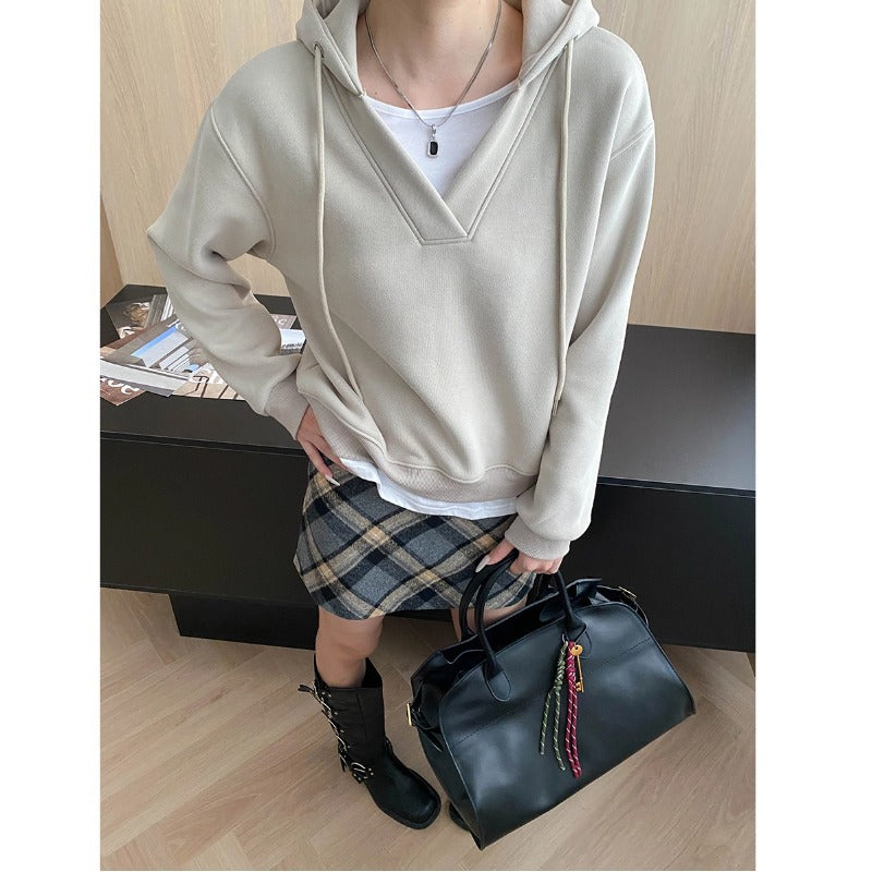 Damen Kapuzenpullover V-Ausschnitt Modern Zeitlos Eveloria