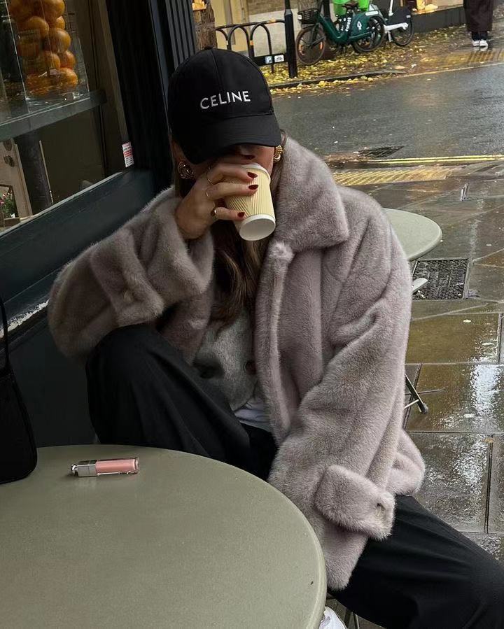 Damen Plüschjacke Oversized Schnitt Eveloria