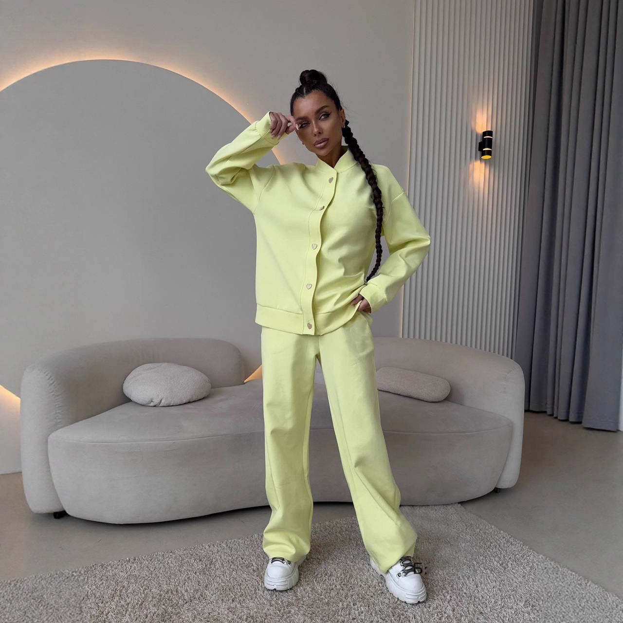 Damen Freizeitset mit Blusenjacke und weiten Hosen Eveloria