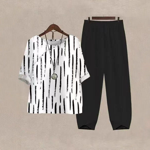 Damen Freizeit Set mit Streifen Oberteil und bequemen Hosen