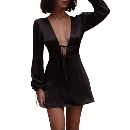 Damen Minikleid V-Ausschnitt Raffbänder Eveloria