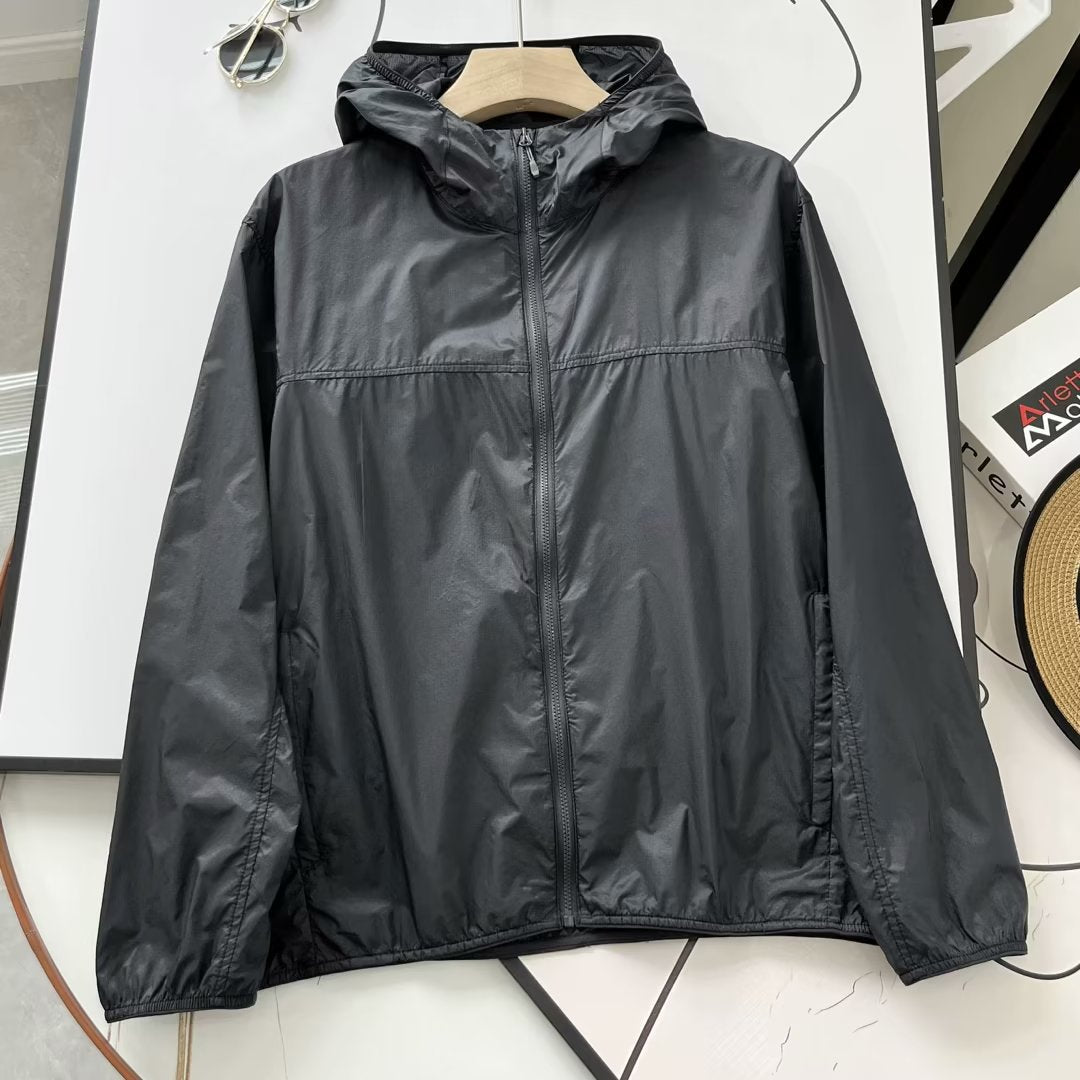 Damen Leichte Sportjacke mit Kapuze Eveloria wird zu:
Eveloria Damen