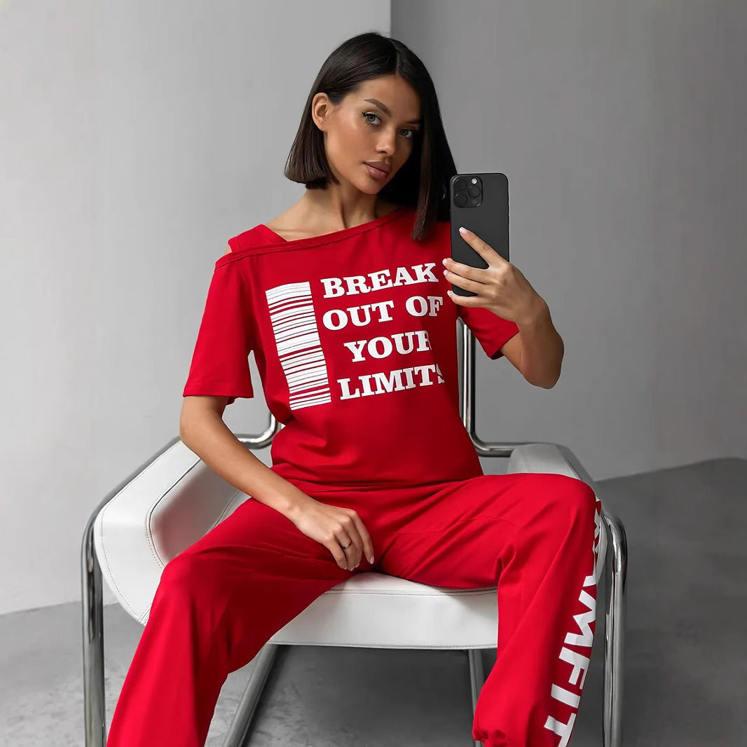 Damen Sportlicher Lounge-Anzug Cut-Out-Ärmel Statement-Druck Eveloria