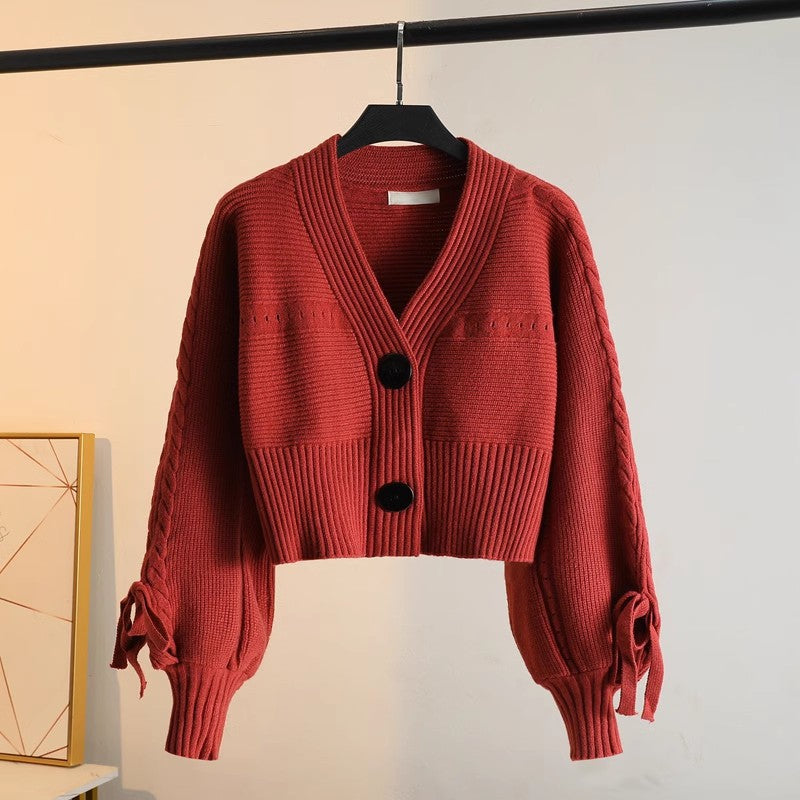 Damen Cropped Cardigan mit Knöpfen und Rippstruktur