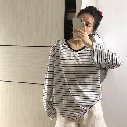 Damen Oversized Langarmshirt Streifen Weite Ärmel weiß