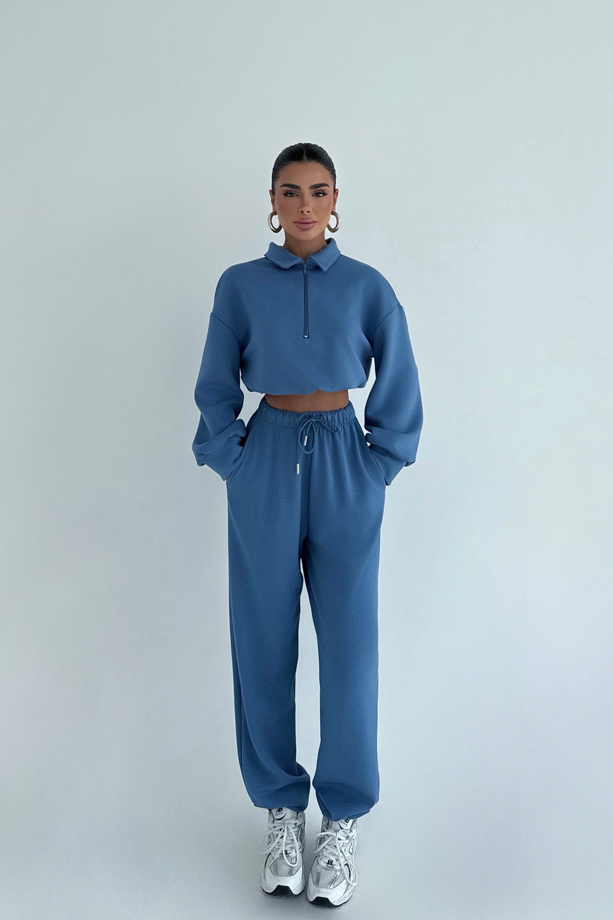 Damen Sportanzug Cropped Stehkragen Reißverschluss Eveloria