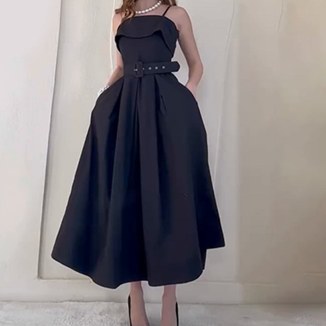 Damen Maxikleid Träger Tailliert Schwarz Eveloria - Eveloria