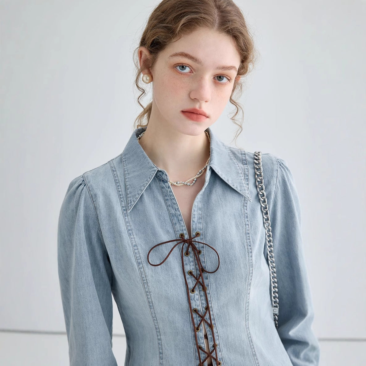 Damen Jeansbluse Geschnürtes Dekolleté Puffärmel Blau