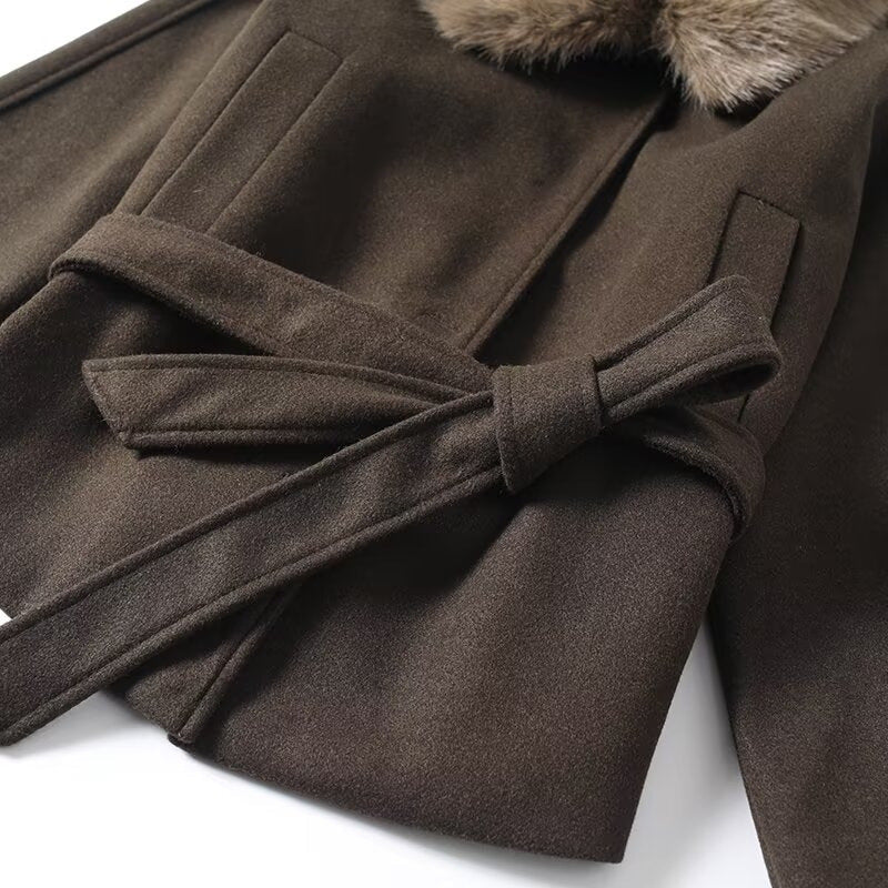 Damen Übergangsjacke Kunstfellkragen Taillengürtel Eveloria