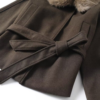 Damen Übergangsjacke Kunstfellkragen Taillengürtel Eveloria