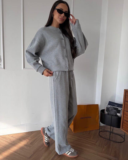 Damen Freizeitjacke mit Knopfleiste und weiten Hosen Eveloria