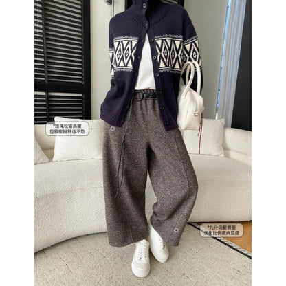 Damen Strickjacke mit Knöpfen und Taschen Eveloria