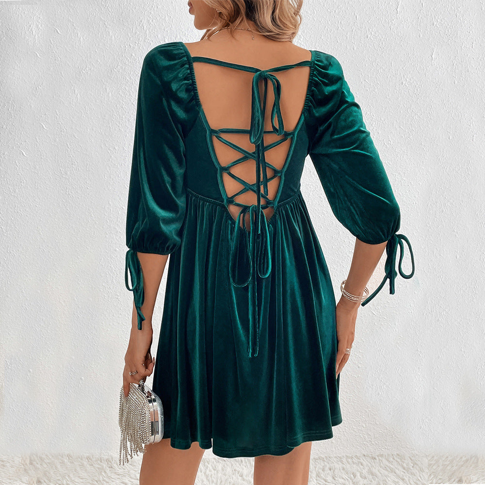 Damen Samtkleid mit Rüschendetails und verstellbaren Ärmeln
