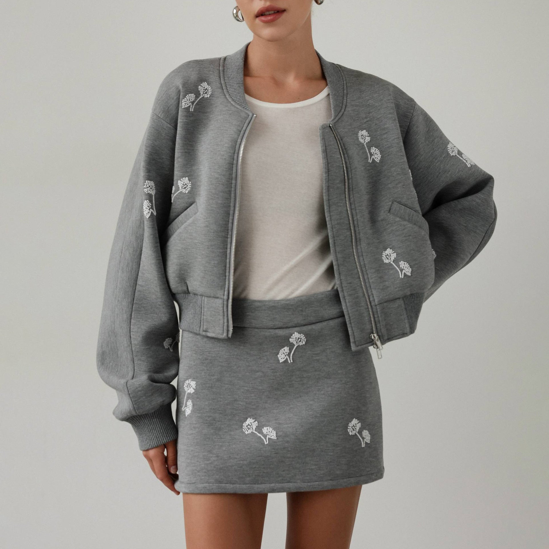 Damen Sportset Blumenstickerei Eveloria - Eveloria
