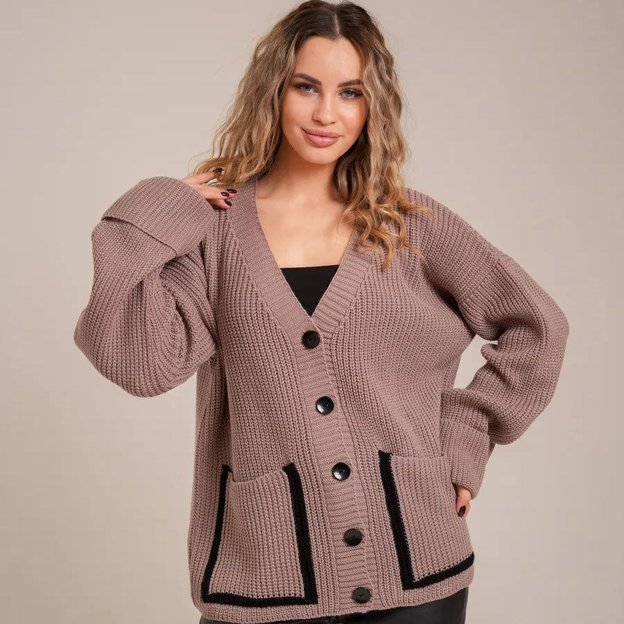 Damen Grobstrickjacke mit Taschen und Knopfverschluss Eveloria - Eveloria