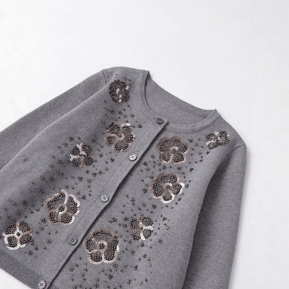 Damen Strickjacke Glitzernde Blüten Details Eveloria