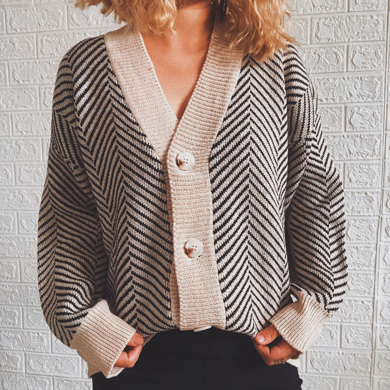 Damen Strickjacke Chevron Muster Knopfverschluss Eveloria