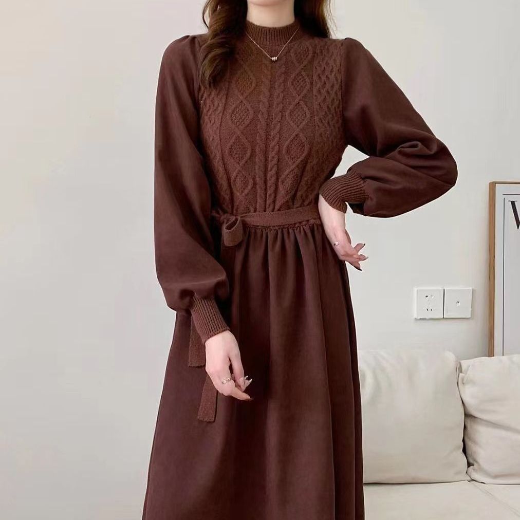 Damen Strickkleid Voluminöse Ärmel Strukturiert Eveloria