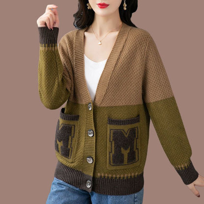 Damen Strickjacke mit Zopfmuster und Taschen