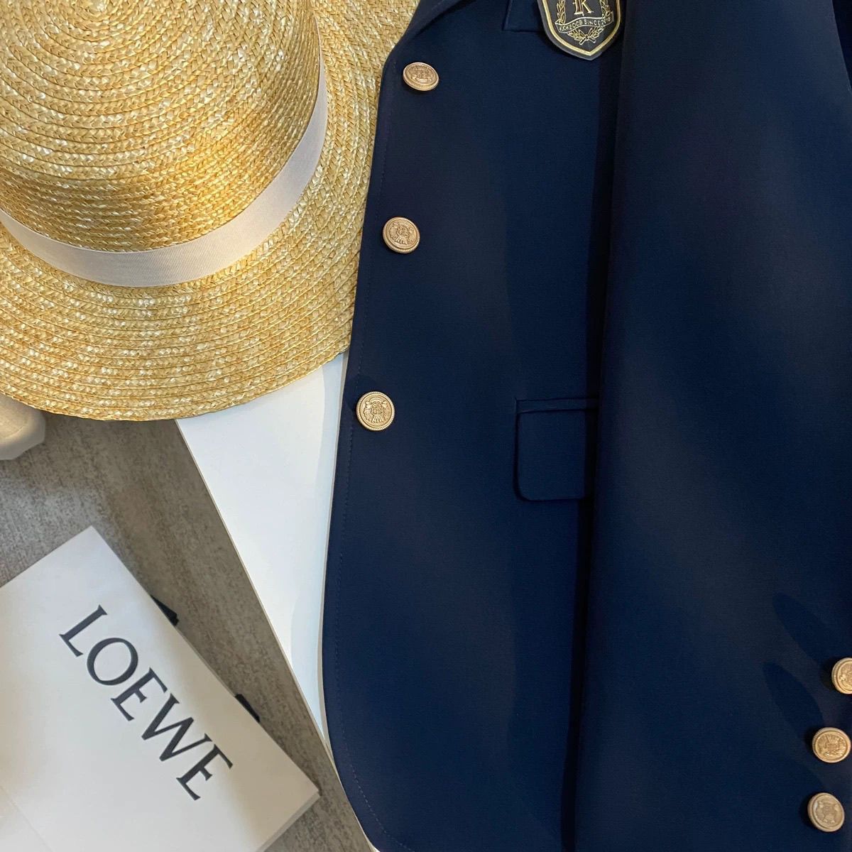 Damen Blazer Elegant Goldknöpfe Eveloria