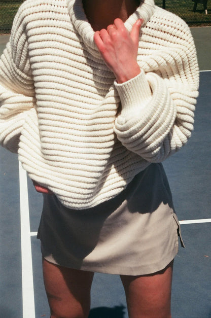 Damen Strickpullover Hohler Kragen Breite Rippbündchen Beige