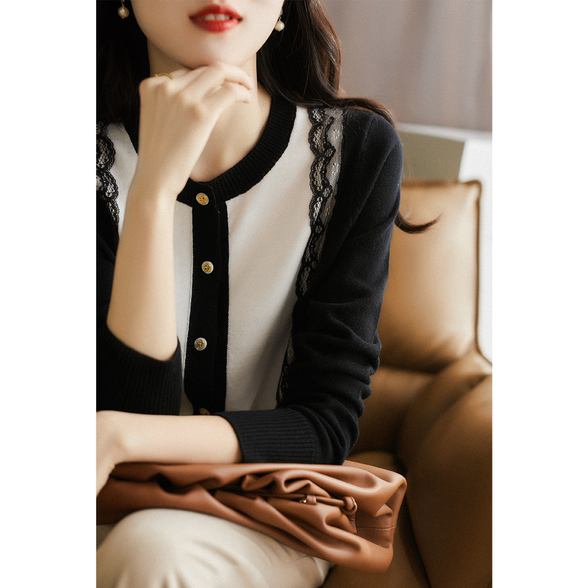 Damen Strickjacke Spitzenbesatz Elegante Eveloria
