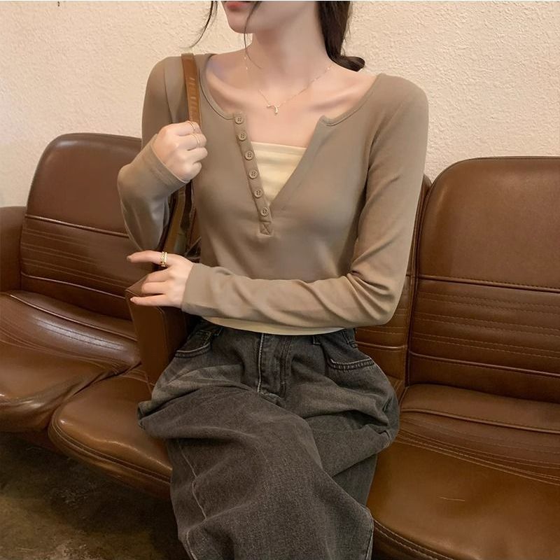 Damen Langarmshirt Rundhalsausschnitt Knopfleiste Eveloria