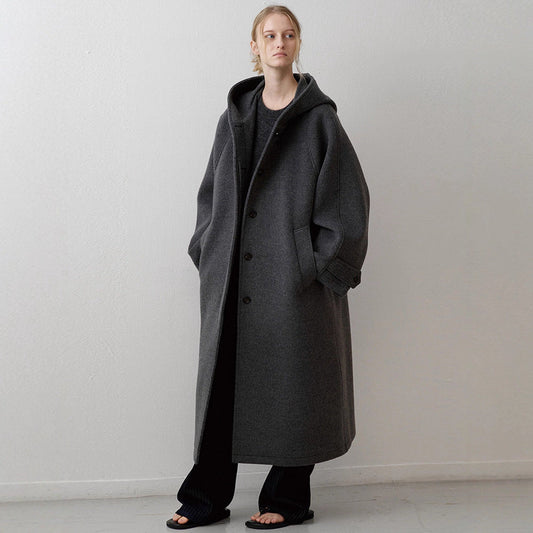 Damen Oversize-Mantel mit Kapuze und Taschen Schwarz Eveloria - Eveloria