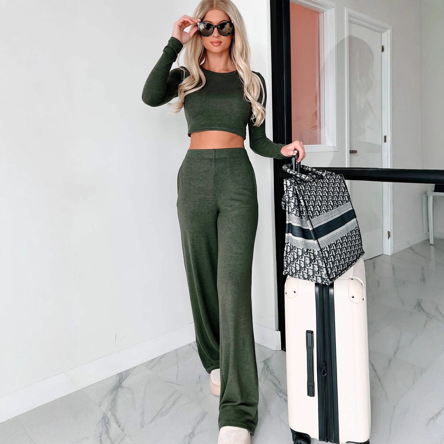 Damen Sweatsuit-Set Cropped Oberteil Weite Hose Grau Eveloria