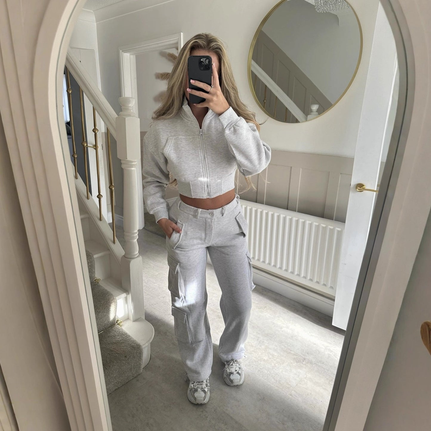 Damen Freizeit-Set Cropped mit Reißverschluss und Taschen Schwarz - Eveloria